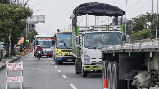 Puente de Reyes: 580 mil vehículos saldrán de Bogotá