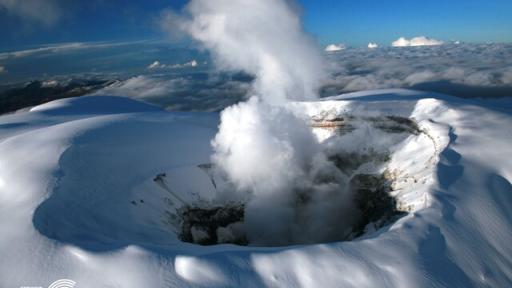 Ceniza expulsada por el Nevado del Ruiz llegó a Manizales