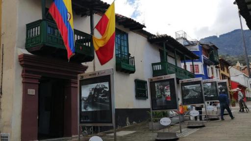 Conoce la nueva biblioteca especializada en historia política de Colombia