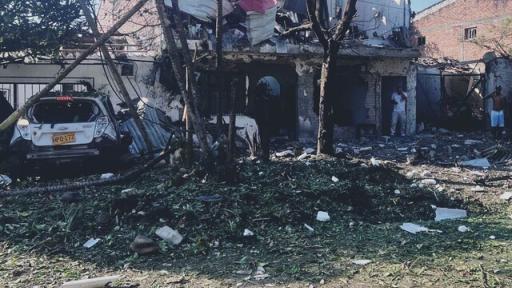 "No cederemos", presidente Petro tras atentado con carro bomba en Jamundí, Valle