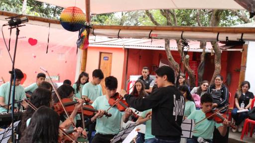  Fundación Cakike: la música como motor de cambio