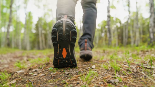 Caminar rápido ayuda al envejecimiento saludable