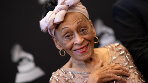 Omara Portuondo se retira de la música
