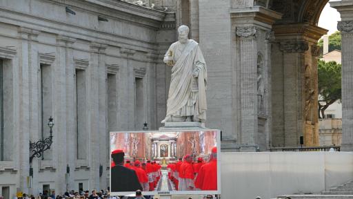 Inició el cónclave para elegir al nuevo papa