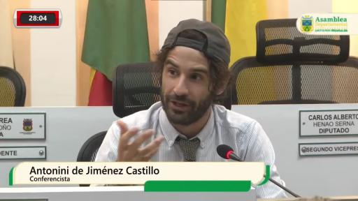 Rechazan declaración de docente español Antonini de Jiménez Castillo
