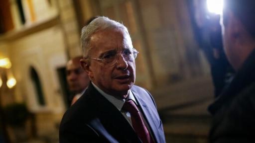 Álvaro Uribe irá a juicio