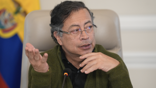 Petro responde a pelea entre Jota Pe Hernández y líder indígena Ermes Pete en el Congreso