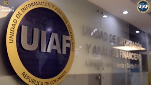 UIAF rechaza inclusión presidente Petro Lista Clinton