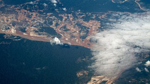 Minería ilegal en Amazonía de Perú 