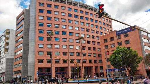 Investigación contra Caracol Radio y Canal 1 por presunta integración empresarial no autorizada