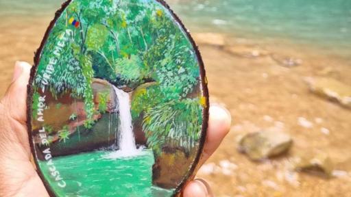 Meta: artistas pintan sobre maderas y materiales reciclables 