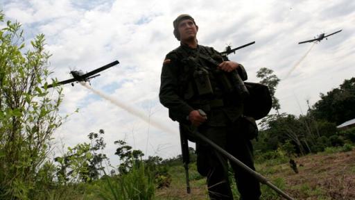 Avionetas para asperjar glifosato ahora controlarán incendios forestales