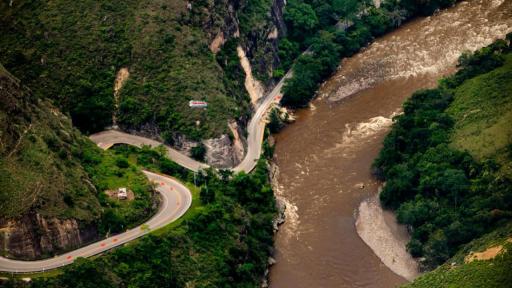Construcción de dos viaductos en el sector de Pericongo, Huila