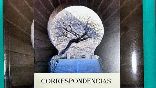 Lanzamiento de Correspondencias, obra presentada en la fiesta del libro y la cultura de Medellín