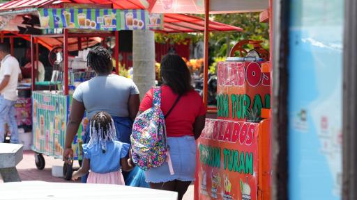 Escuelas resilientes benefician a 185 mil personas en Colombia