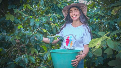 Mujeres rurales del Catatumbo siembran paz y desarrollo con su marca de café “Un Grano para la Paz”