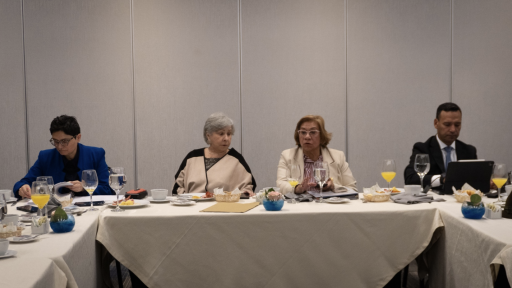 Delegación de Colombia viaja a Quito 