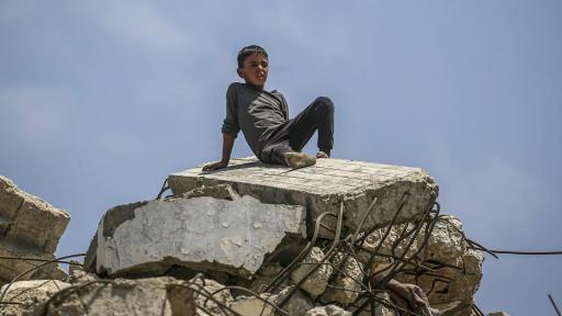 ‘Algún día todo el mundo habrá querido estar siempre en contra’: el libro que retrata la destrucción de Gaza y el consentimiento de Occidente