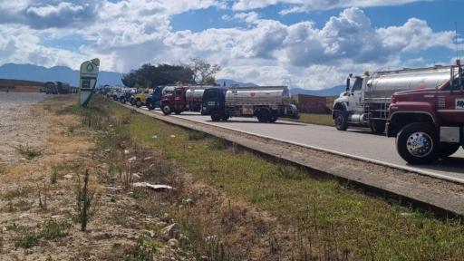 Distribuidores de combustible en el Catatumbo levantan protesta 