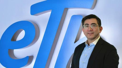 Presidente de ETB criticado por analogía  madres solteras