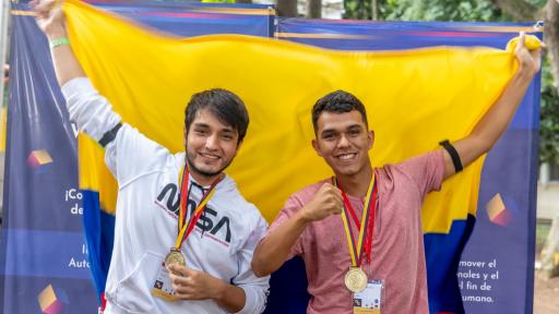 Aprendices del SENA-Huila crearon un robot que recoge y selecciona basura