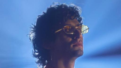 Duplat, el artista bogotano que mezcla piano clásico y pop en su música