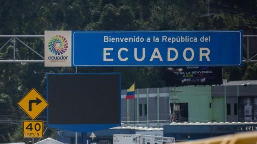 Ecuador sube al 50% arancel a productos de Colombia