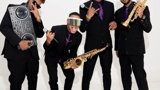 Conjunto Media Luna, Los Dioses del Ritmo y Fulgencio Trío presentan sencillos que recorren sonidos tradicionales y urbanos con colaboraciones internacionales.