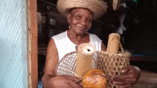 Mujeres emprendedoras de Tumaco transforman la tradición en arte y sustento