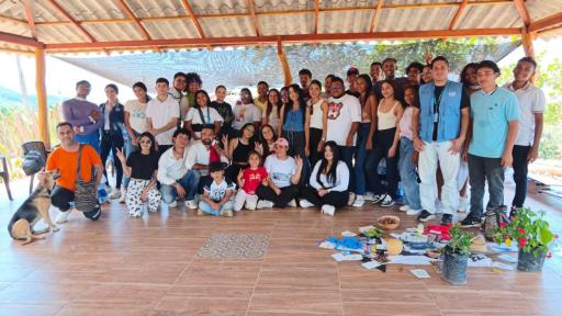 El Movimiento Juvenil por La Paz hace un llamado a los jóvenes del Cesar para que ejerzan su derecho al voto.