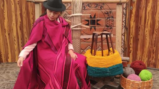 Ruanas, guangas y telares en lana de oveja de Nariño