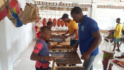 La marimba y sus misterios en la Isla del Gallo 