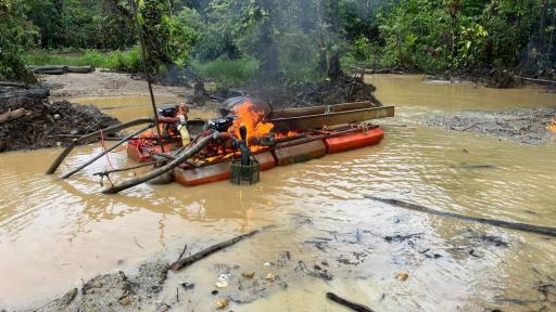 Ejército Nacional desmantela red de minería ilegal en el Chocó