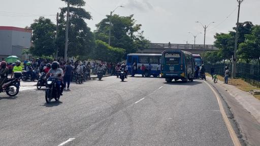 Paro de buses en Barranquilla | Segundo día de manifestaciones
