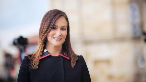 Mujeres: Proyecto busca aumentar su participación en política