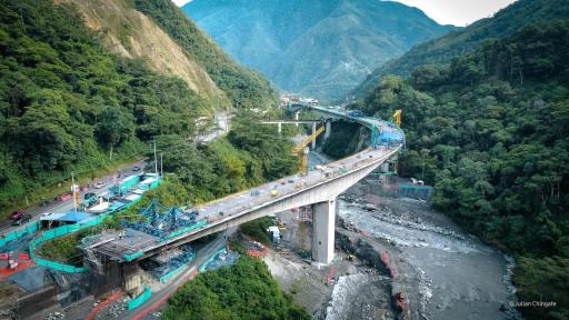 Obra de viaducto en el Kilómetro 58 de la Vía al Llano avanza en un 90 por ciento  