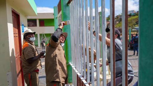 Presos en cárcel de Pasto pintan calles en busca de resocialización