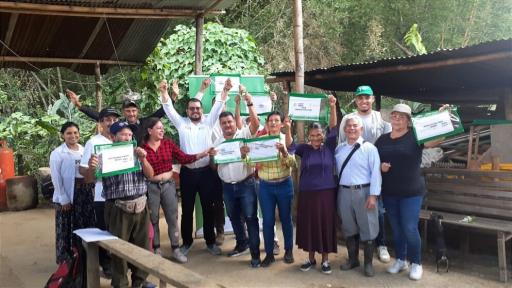 Víctimas del conflicto en Putuamyo reciben tierras de la ANT