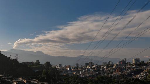 Aumenta la expectativa frente a la actividad del Nevado del Ruiz