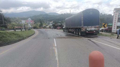 Vía Bogotá-Girardot a un solo carril | Vías alternas