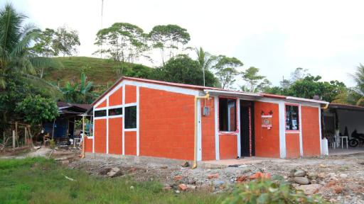 Gobierno entrega 160 viviendas rurales en Putumayo