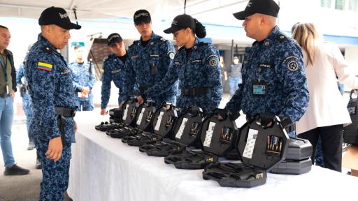 Gobierno entrega al Inpec equipos de seguridad por más de $16.000 millones