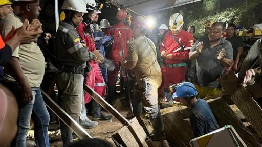 Rescate exitoso de 18 mineros atrapados en Remedios, Antioquia tras derrumbe en mina El Minón