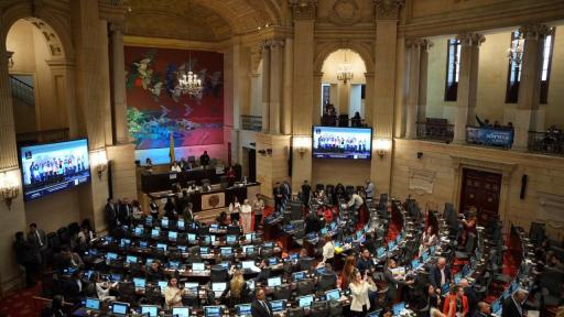 Cámara suspende trámite legislativo por Miguel Uribe