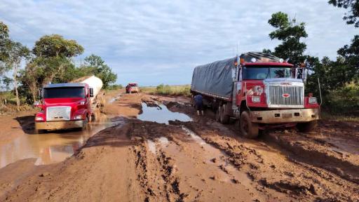 Vía Meta a Vichada en mal estado: transportadores en cese de actividades