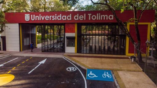 Disturbios en la Universidad del Tolima. Directivos rechazan actos violentos.