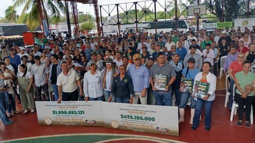 Agencia Nacional de Tierras entrega 400 títulos de propiedad 