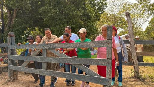 Santa Bárbara de Pinto: Gobierno entrega 498 hectáreas a familias campesinas