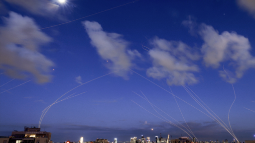 Irán ataca bases de Estados Unidos en el Golfo