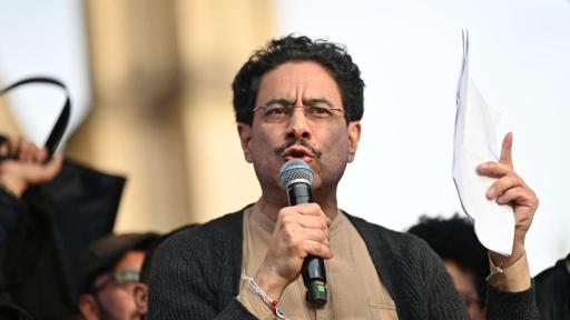 Tras la sentencia contra Diego Cadena y Juan José Salazar, procesados por soborno y fraude procesal, las víctimas esperan que se revisen absoluciones y se emitan nuevas decisiones judiciales.